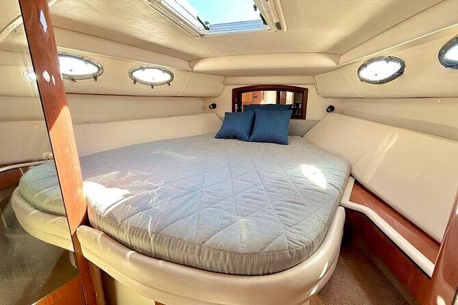 Cruise in Elegance: Luxury Yacht Rental in Cancun - Practical Tips for Booking and Going