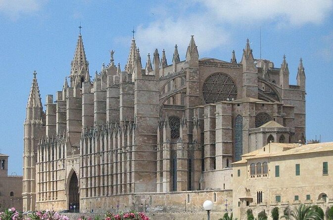 Cruise in Mallorca With Live Music and Bar - Pricing and Booking Information