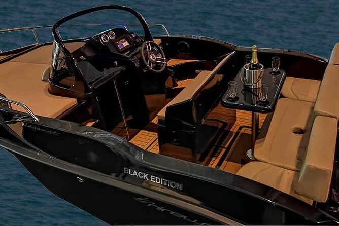 Cruise in Santorini in Luxury No License Required (Boat Diana) - Pricing and Booking