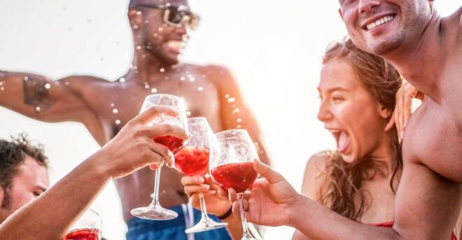 Cruise Party on Board 5 Hours - Cruise Description