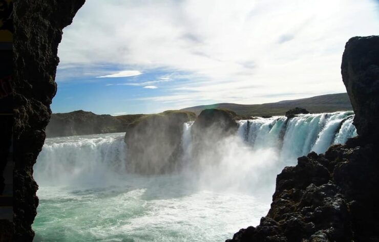 Cruise Port: the Amazing Waterfall Goðafoss and More - Itinerary and Highlights