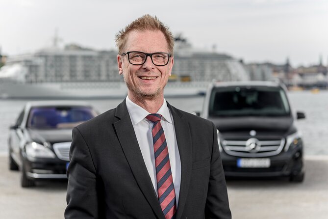 Cruise Port VIP Transfer : Cruise Port to Arlanda Airport 1-3 Passenger - Common Questions