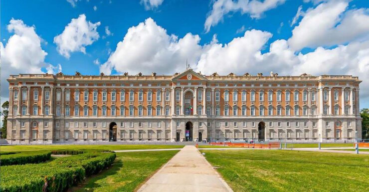 Cruise Ship Tour (Royal Palace of Caserta& Shopping) - Tour Details