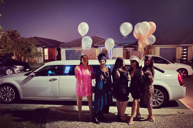 Cruise the Gold Coast in a Party Stretch Limousine - Selecting Date and Travelers