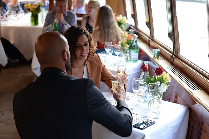 Cruise Through the Amsterdam Canals With High Tea and Wi-Fi on Board - Reviews