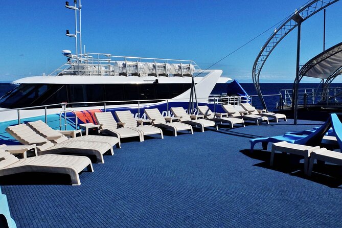 Cruise to Outer Reef - Cruise Return Plus 10 Minute Scenic Flight - Tour and Aircraft Substitutions