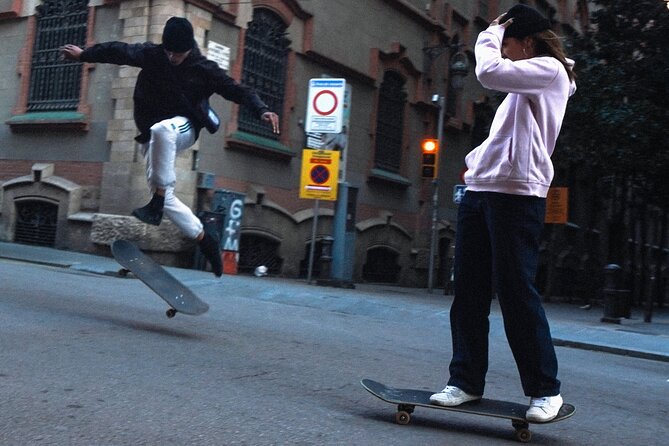 Cruiser Board Full-Day Tour in Barcelona - Start Time and Duration