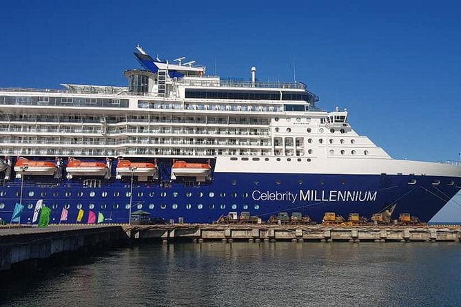 Cruiseship Trip to GOLDEN BRIDGE BA NA HILLS From CHAN MAY or TIEN SA Port - Enjoying Panoramic Views of Hills and Valleys