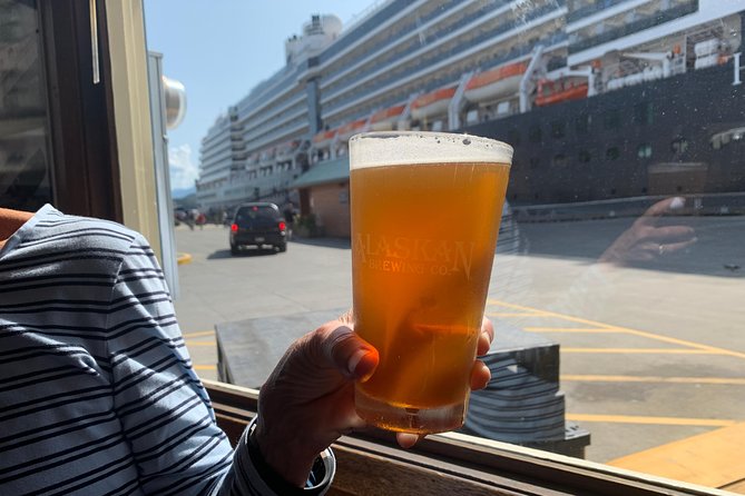 Cruisin and Boozin - 90 Minute Historical Walking Tour of Sites and Bars - Iconic Bars and Pubs