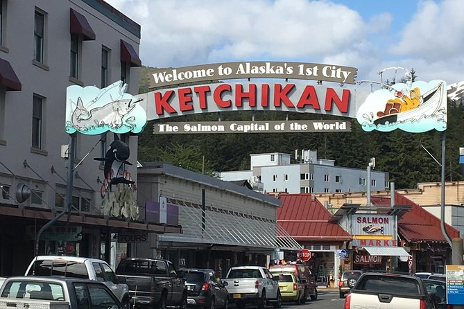 Cruisin and Boozin - 90 Minute Historical Walking Tour of Sites and Bars - Alcoholic Beverages Included
