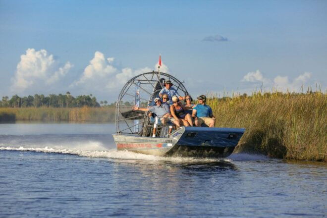 Crystal River: Snorkel With Manatees & Dolphin Airboat Trip - Customer Reviews