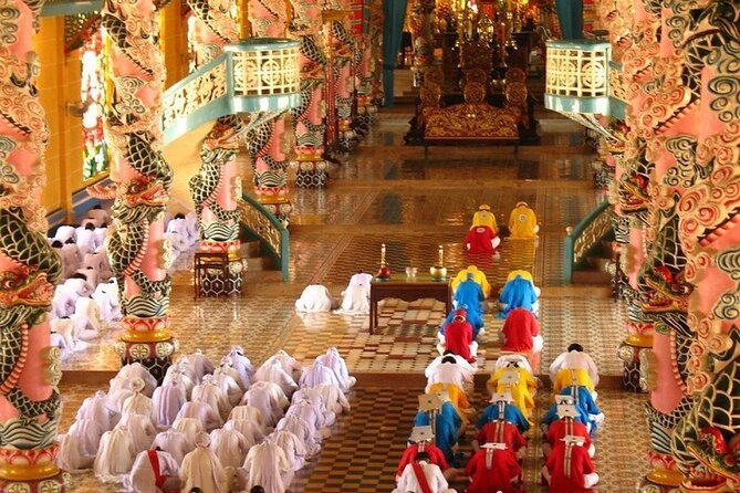 Cu Chi Tunnels and Cao Dai Temple Full-Day Small Group Tour - Tour Overview
