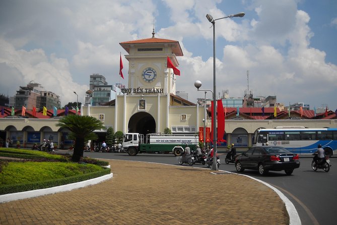 Cu Chi Tunnels and Saigon City Highlights Tour - Questions