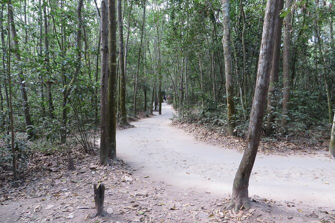 Cu Chi Tunnels Private Tour With A Local Expert - Expert Local Guide