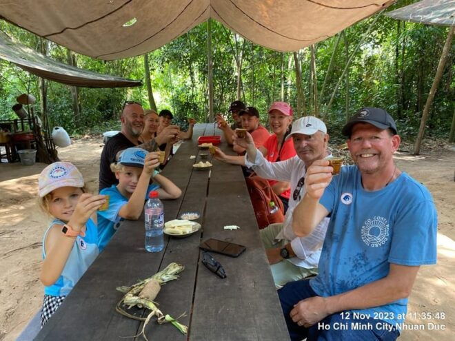 Cu Chi Tunnels & Saigon City Tour - Cultural Market Visit