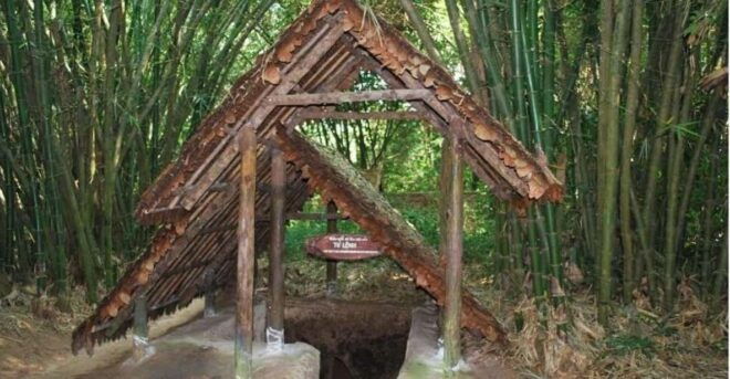 Cu Chi Tunnels & Saigon Sightseeing Tour 1 Day - Saigon Landmarks