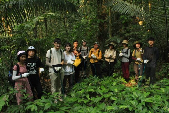 Cuc Phuong National Park: Trek & Camp in Jungle 2 Days - Day 2: Trekking and Learning