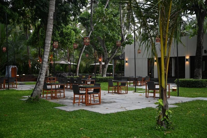 Cuca Restaurant Dining Experience in Jimbaran Bali - What the price buys you