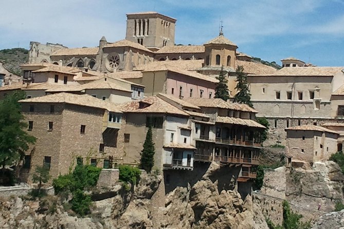 Cuenca Sightseeing Group Walking Tour of Historical Highlights - Inclusions and Pricing