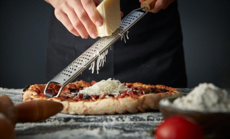 Culinary Adventure: Make Pizza, Sip Wine At Royal Repast - Good To Know