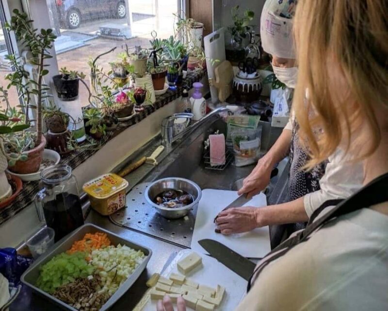 Culinary Home Cooking with Grandmas Vegan Friendly - Who Will Love This Experience?