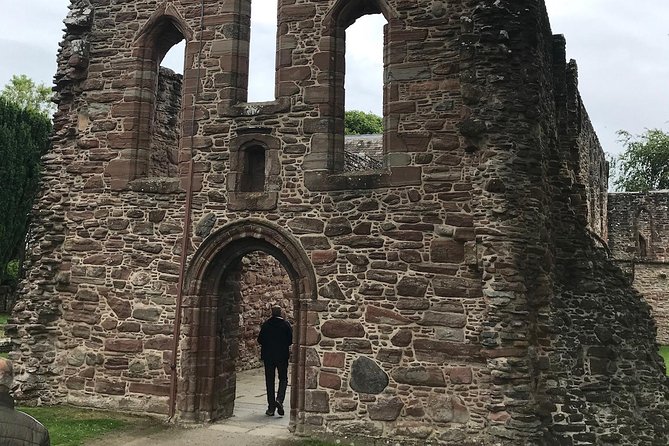 Culloden Battlefield, Clava Cairns and Loch Ness, Urquhart Castle - Culloden Battlefield Experience