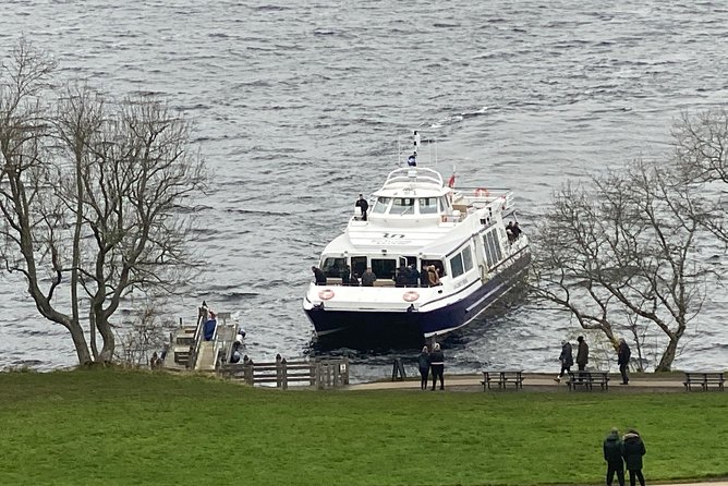 Culloden Battlefield, Clava Cairns and Loch Ness, Urquhart Castle - Discovering Loch Ness