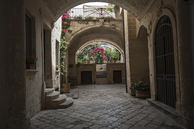 Cultural and Gastronomic Tour of Lecce - Historical Sites and Landmarks