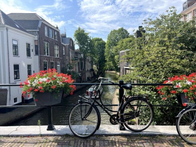 Cultural and Historical Audio Guided Walking Tour of Utrecht - The Sum Up