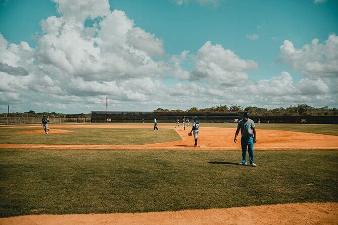 Cultural Baseball Tour in Curacao - Cultural Baseball Tour in Curacao: A Surprising Look at the Island’s Major League Baseball Connection