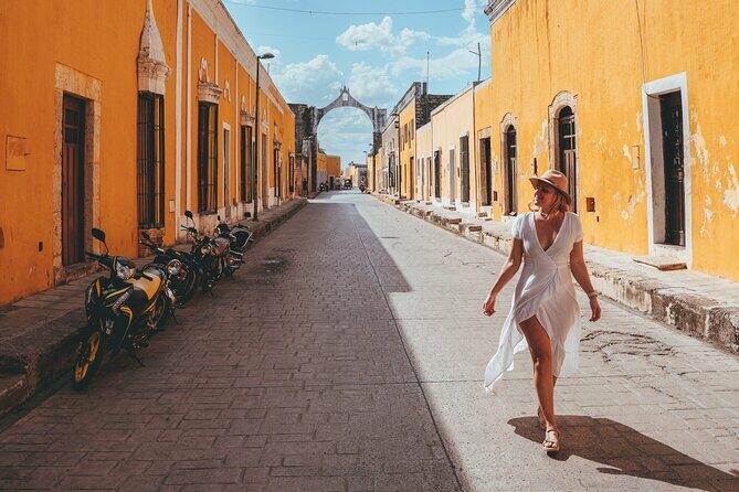 Cultural Day - Chichen Itza, Cenote Ik Kil & Izamal from Merida - Introduction to the Tour Experience