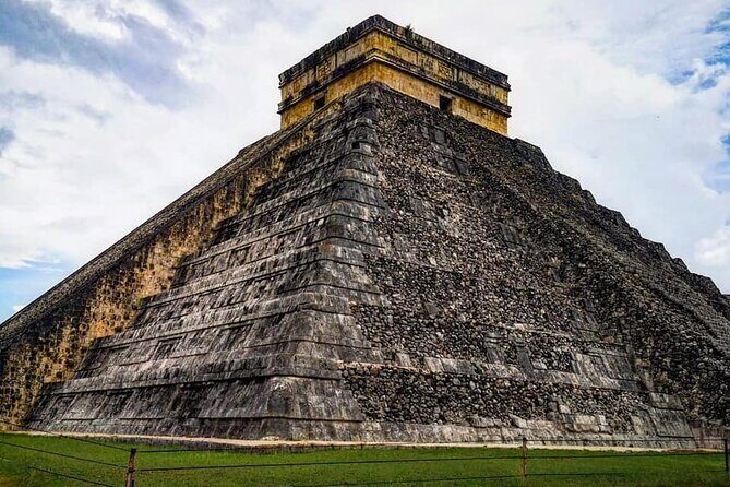 Cultural Day - Chichen Itza, Cenote Ik Kil & Izamal from Merida - Izamal: The Vibrant "Yellow City" of Yucatán