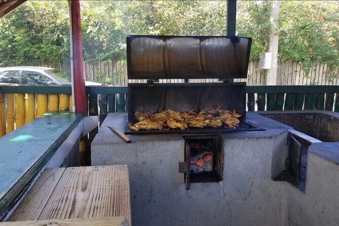 Cultural Food Tour & Seven Mile Beach At Negrils Margaritaville - Good To Know