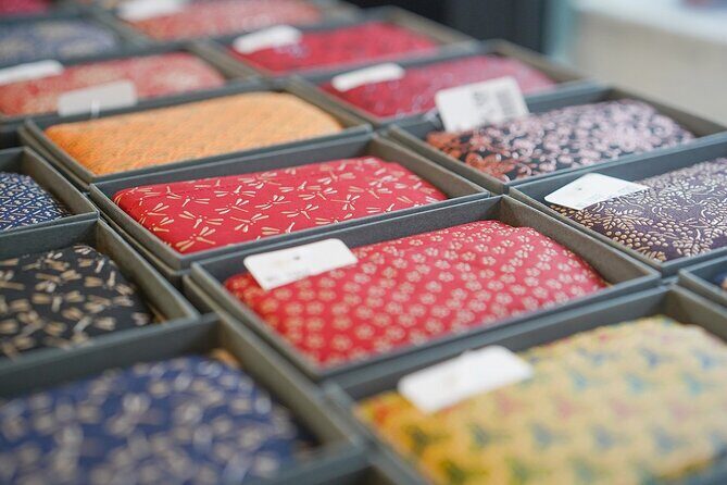 Cultural Lakeside Walk at Mt. Fuji Sake Snacks and Crafts - Who Should Consider This Tour?