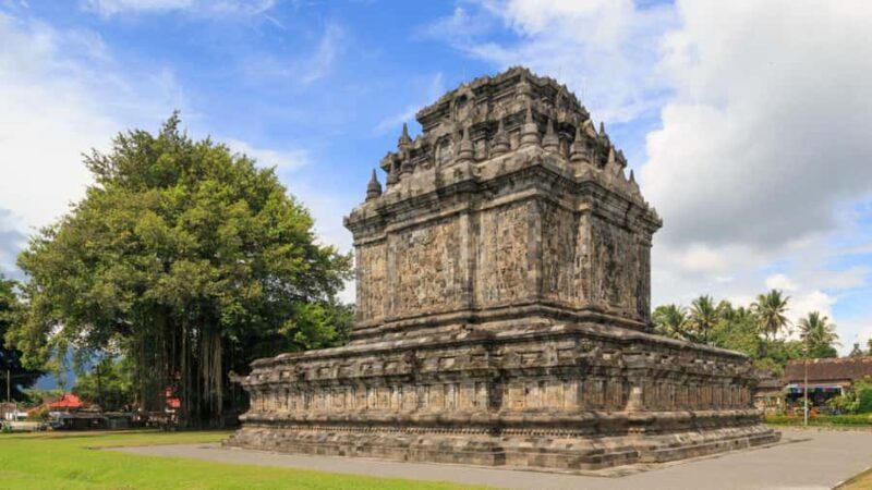 Cultural Wonders of Mendut - What Sets This Tour Apart