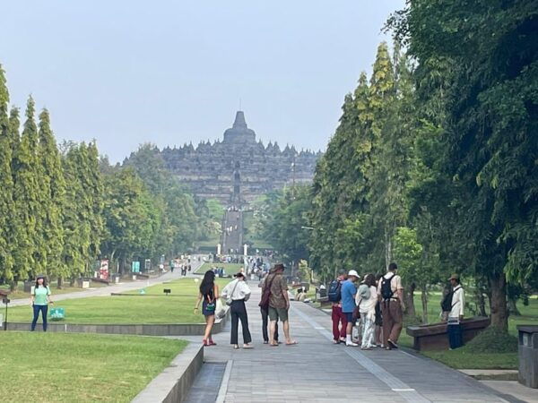 CULTURE TOUR BOROBUDUR TEMPLE.VULCANO MERAPI,AND PRAMBANAN - Inclusions and Exclusions
