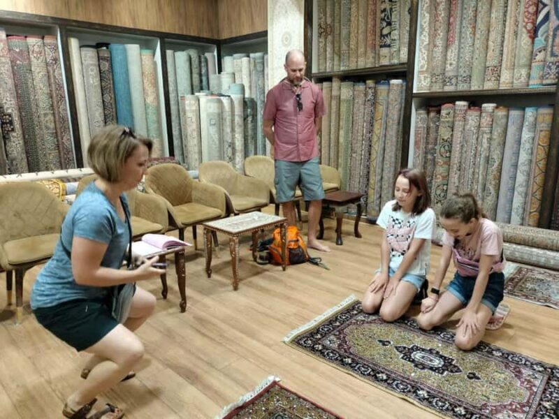 Curated Home Décor & Souvenir Shopping Tour (Women-Led) - An In-Depth Look at the Curated Shopping Experience