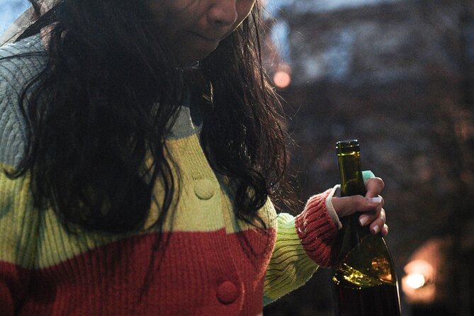 Curated Natural Wine Tasting and Cinematic Eiffel Photoshoot - Common Questions