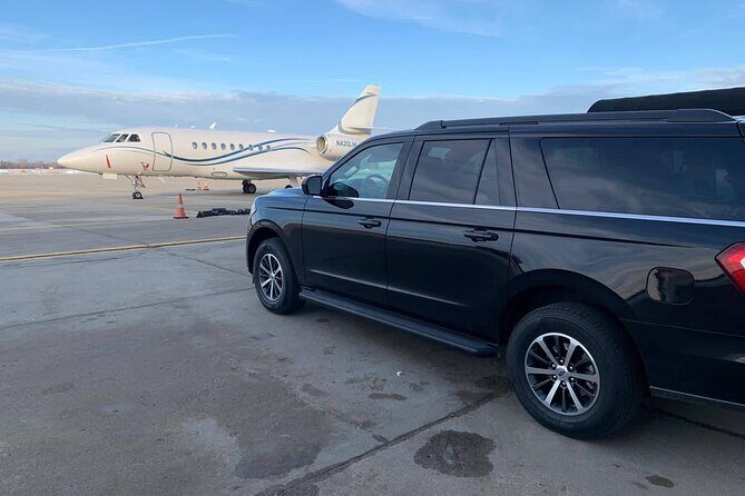 Curbside Sedan Transportation from O'Hare or Midway Airport to Downtown Chicago - Good To Know