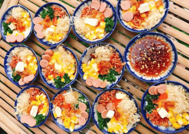 Curious About Vietnam: Food and Train Street - Unique Vietnamese Cuisine