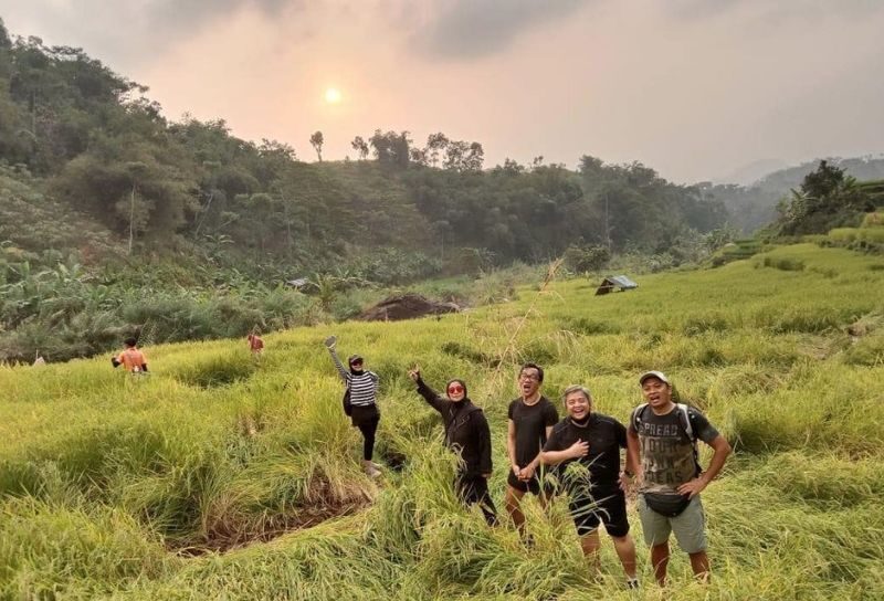 Curug Leuwi Hejo and Hutan Babakan Trekking in Bogor - From JungleLand Sentul to the trail