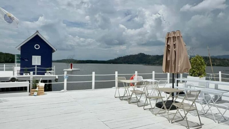 Curve 56 & Mengkabong Mangrove Reserve Day or Sunset Trip - Why This Tour Offers Great Value