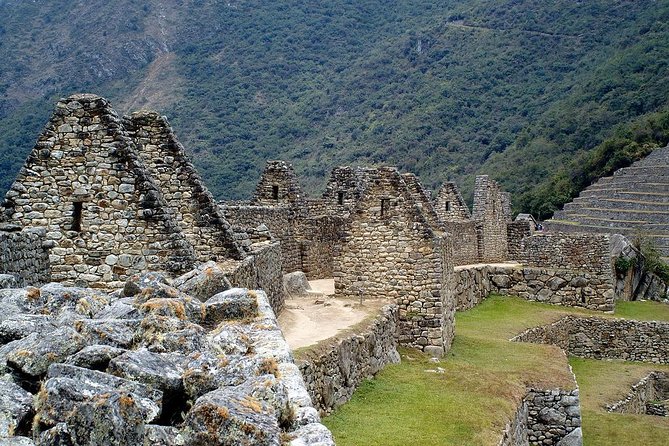 Cusco or Ollantaytambo to Machu Picchu - Transportation Options to Machu Picchu