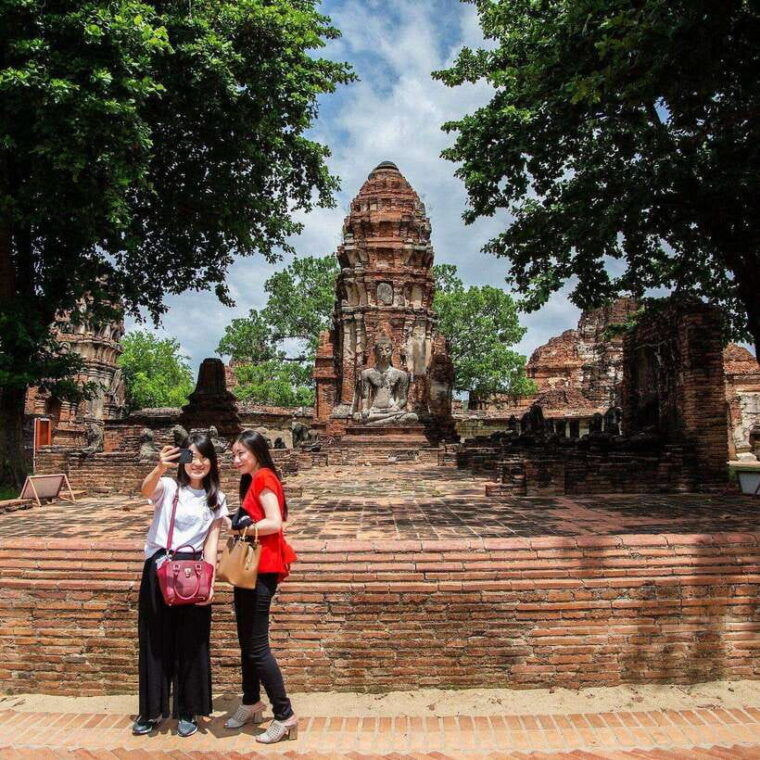 Custom 8-Hour Pattaya Tour: Your Adventure Awaits - Transportation and Guide Services