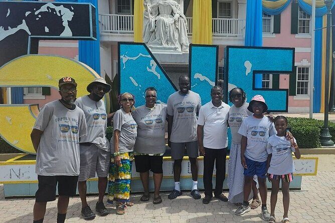 Custom Family and Small Group Transfers for Comfortable Journeys - The Ideal Traveler for This Service