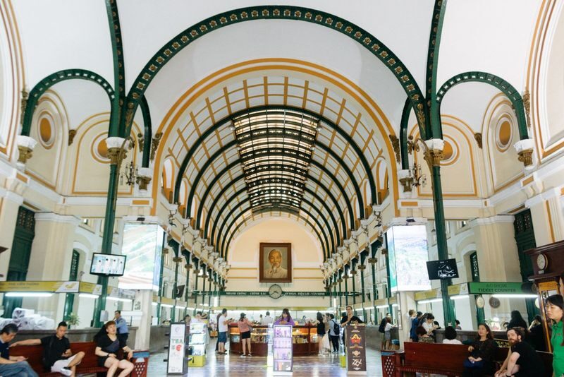Custom Private Tour: Ho Chi Minh City Highlights (4 Hours) with Vietnamese/Chinese/English-Speaking Driver - What the guide adds, and what to confirm