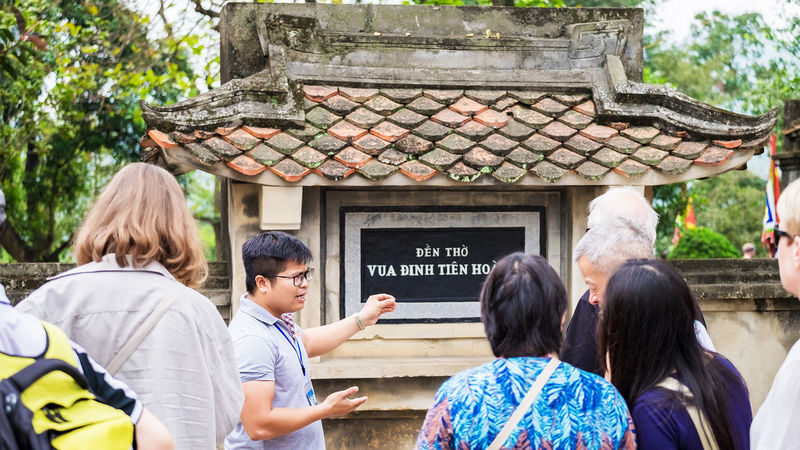 Custom Private Tour: Ninh Binh, Bai Dinh, Hoa Lu, Trang An, Tam Coc, Hang Mua with Vietnamese or English Speaking Driver - Bai Dinh is a destination to clarify before you go