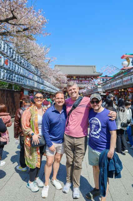 Customise Japan Must-Sees & Local Gems With Local Friend - Benefits of Customizing Your Japan Itinerary
