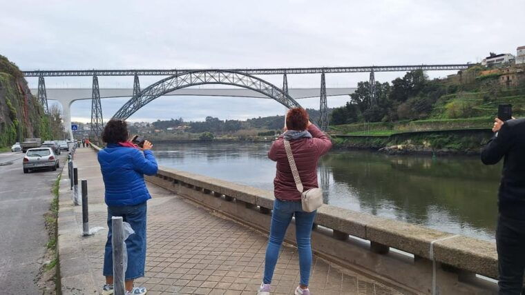 Customizable Full Day Porto Tour: Choose Your Experience - Transportation and Duration: Comfort and Flexibility