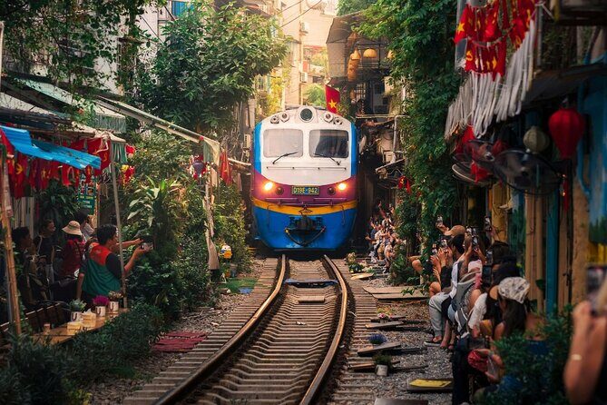 Customizable Private Half Day Tour in Hanoi with Train Street - Exploring Hanoi in a Half Day: A Close-Up on the City’s Highlights